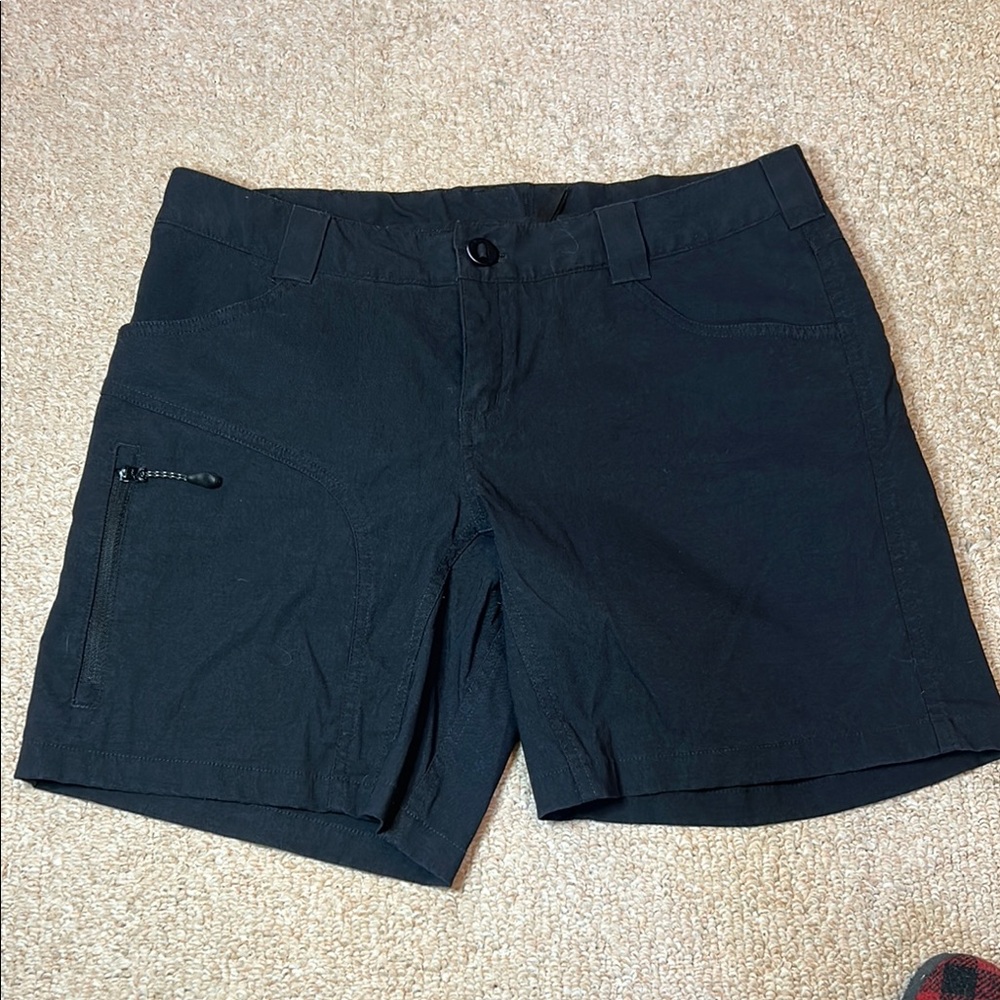 Chlorophylle Black Women's Shorts - Size 10